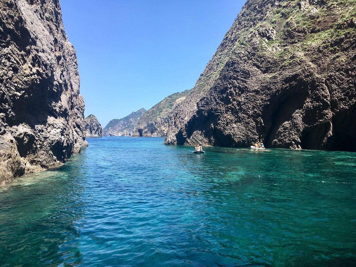 Palmarola - Acque cristalline